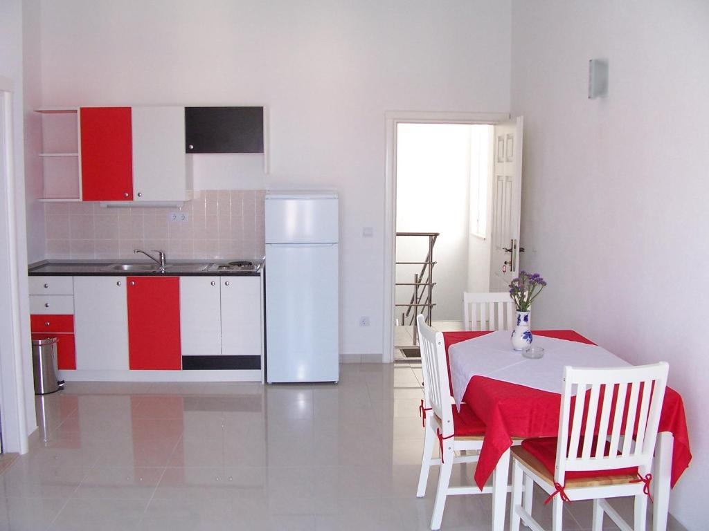 Apartments Perdijic Nemira Omis Room photo