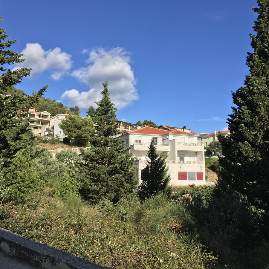 Apartments Perdijic Nemira Omis Exterior photo