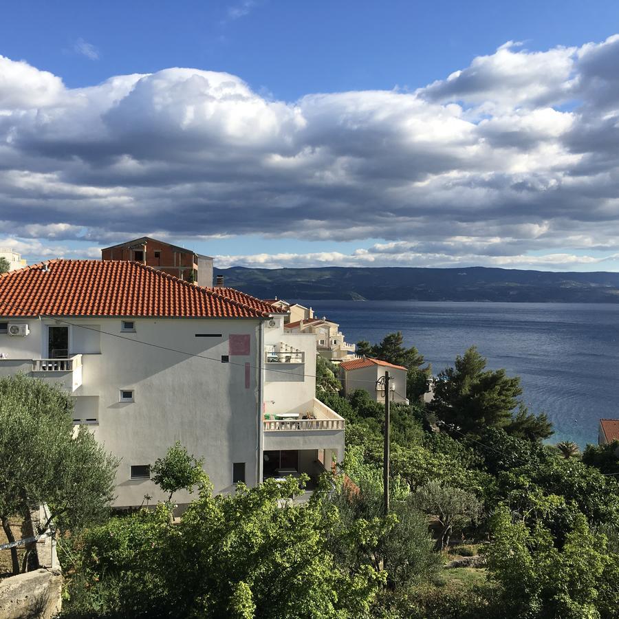 Apartments Perdijic Nemira Omis Exterior photo